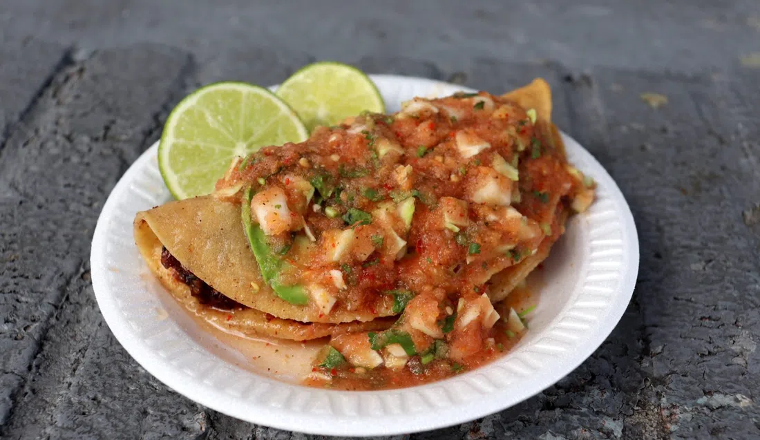 Mariscos Jalisco, Los Angeles